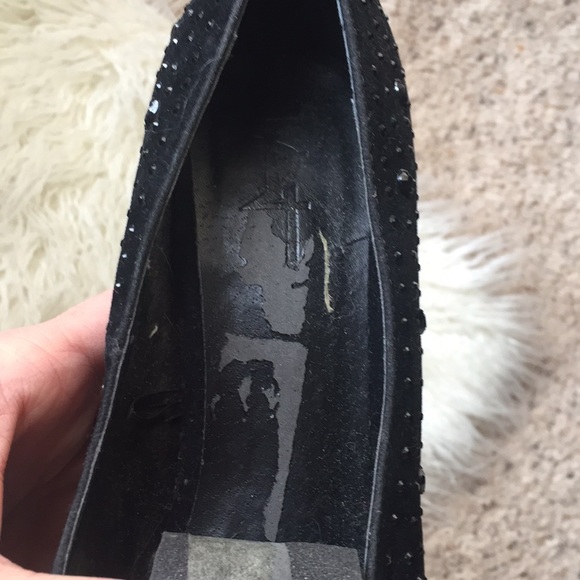 Black Rhinestone Pumps 💕 - Picture 7 of 8